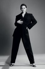 JESSICA HENWICK for Vogue Magazine, Singapore May 2022