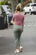 KATE HUDSON Out in Los Angeles 05/23/2022