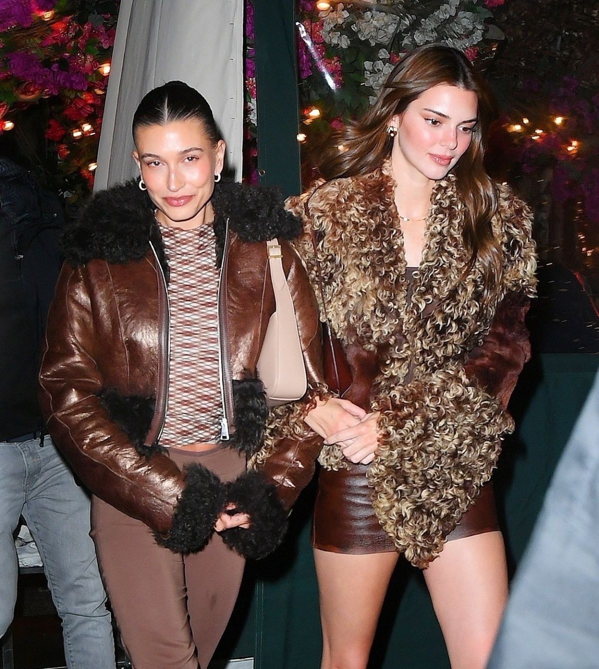 KENDALL JENNER and HALEY BIEBER Out for Dinner in New York 04/30/2022 ...
