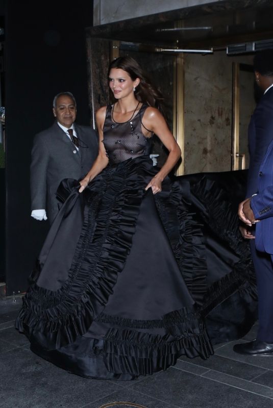 KENDALL JENNER Heading to 2022 Met Gala in New York 05/02/2022
