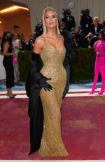 KHLOE KARDASHIAN at Met Gala Celebrating In America: An Anthology of Fashion in New York 05/02/2022