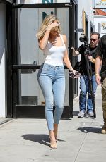 KHLOE KARDASHIAN in Her Good American Brand Jeans on the Set of Her Hulu Show on Melrose Avenue 05/04/2022
