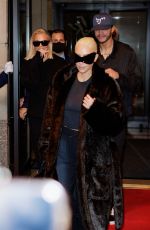 KIM and KHLOE KARDASHIAN Leaves Ritz-Carlton Hotel in Los Angeles 05/02/2022