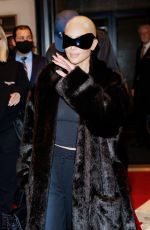 KIM and KHLOE KARDASHIAN Leaves Their Hotel After Met Gala in New York 05/02/2022