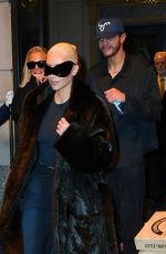 KIM and KHLOE KARDASHIAN Leaves Their Hotel After Met Gala in New York 05/02/2022