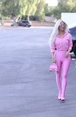 KIM KARDASHIAN Leaves a Skims Photoshoot on Hollywood Blvd 05/28/2022