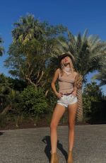 KIMBERLEY GARNER - Instagram Photos 05/09/2022