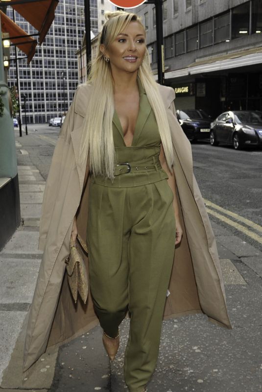 KIMBERLY HART-SIMPSON Arrives at San Carlo in Manchester 05/04/2022