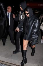 KOURTNEY KARDASHIAN and Travis Barker Leaves Their Hotel in New York 05/01/2022