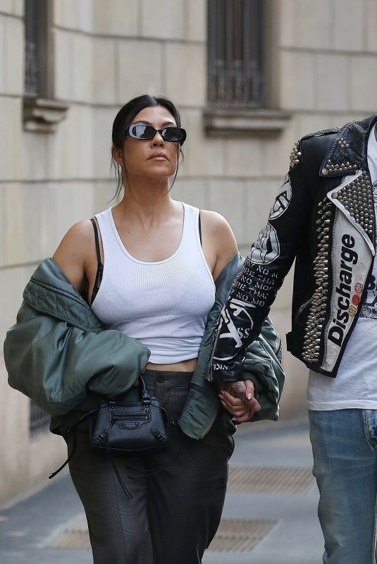 KOURTNEY KARDASHIAN and Travis Barker Out in Milan 05/26/2022