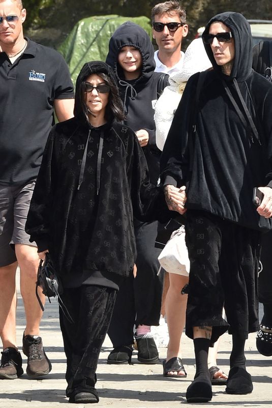 KOURTNEY KARDASHIAN and Travis Departing Portofino 05/25/2022