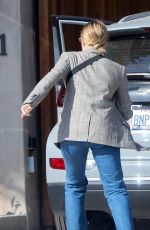 KRISTEN BELL Out and About in Los Angeles 05/01/2022