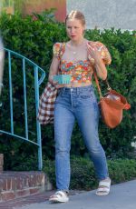 KRISTEN BELL Out with Her Mother in Los Feliz 05/07/2022
