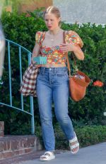KRISTEN BELL Out with Her Mother in Los Feliz 05/07/2022