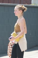 KRISTEN BELL Shopping at MC Call