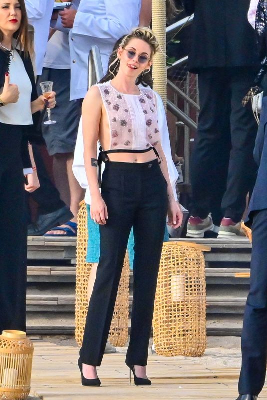 KRISTEN STEWART Arrives to Chanel Dinner at Cannes Film Festival 05/23/2022