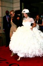 KYLIE JENNER and KHLOE KARDASHIAN Heading to 2022 Met Gala in New York 05/02/2022