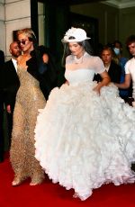 KYLIE JENNER and KHLOE KARDASHIAN Heading to 2022 Met Gala in New York 05/02/2022