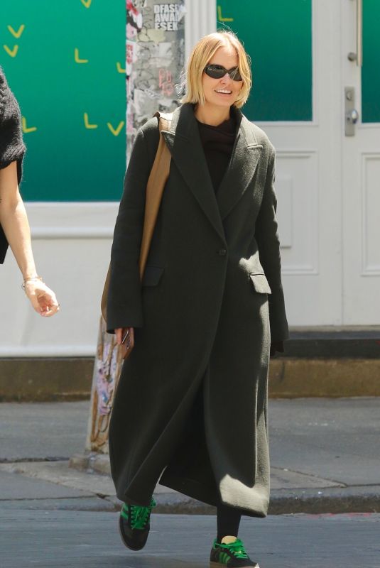 LARA BINGLE Out Shopping with a Friend in New York 05/09/2022