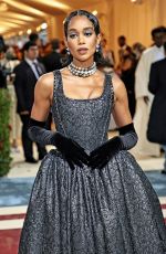 LAURA HARRIER at Met Gala Celebrating In America: An Anthology of Fashion in New York 05/02/2022
