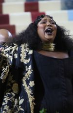 LIZZO at Met Gala Celebrating In America: An Anthology of Fashion in New York 05/02/2022