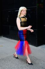 MAISIE WILLIAMS Leaves Good Morning America in New York 05/18/2022