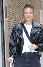 MARIA MENOUNOS Heading to Live with Kelly & Ryan in New York 05/11/2022