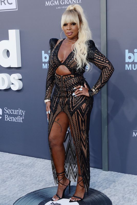 MARY J. BLIGE at 2022 Billboard Music Awards in Las Vegas 05/15/2022