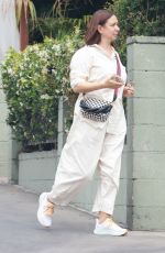 MAYA RUDOLPH Out for Lunch in Los Feliz 05/23/2022