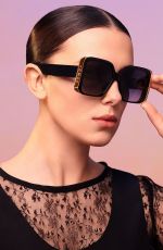 MILLIE BOBBY BROWN for Louis Vuitton Sunglasses Sprinng 2022 Campaign