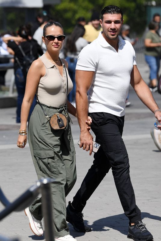 MOLLY MAE HAGUE and Tommy Fury Out at Universal Studios Hollywood Amusement Park in Los Angeles 05/05/2022