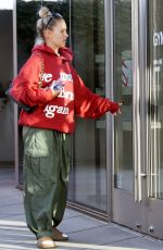 MOLLY MAE HAGUE Leaves a Gym in Los Angeles 05/04/2022