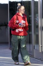 MOLLY MAE HAGUE Leaves a Gym in Los Angeles 05/04/2022