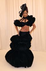 MORMANI at Met Gala Celebrating In America: An Anthology of Fashion in New York 05/02/2022