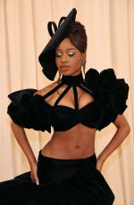 MORMANI at Met Gala Celebrating In America: An Anthology of Fashion in New York 05/02/2022