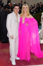 NICOLA PELTZ and Brooklyn Beckham at Met Gala Celebrating In America: An Anthology of Fashion in New York 05/02/2022