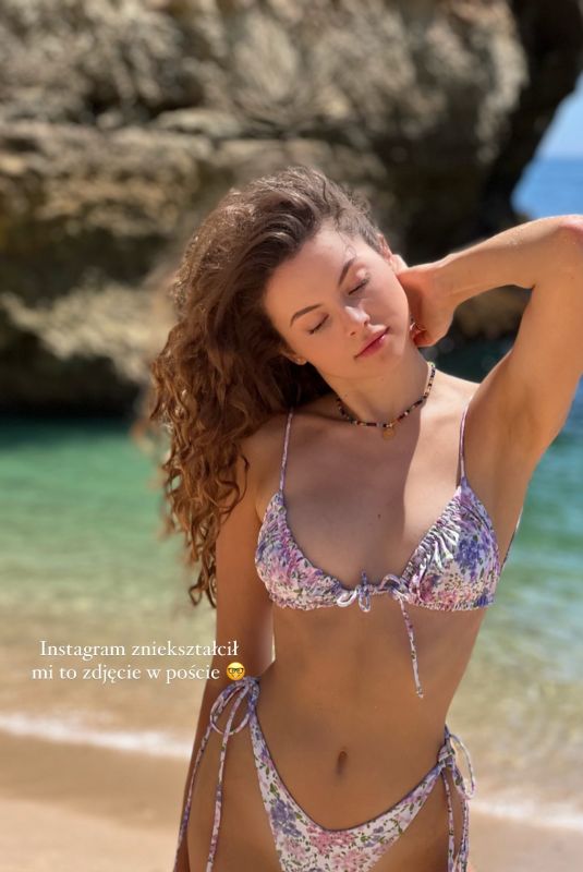 NIKOLA STAJSZCZAK in Bikini – Instagram Photos and Video 05/09/2022