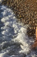 OLIVIA PONTON for Sports Illistrated Swimsuit 2022 Edition