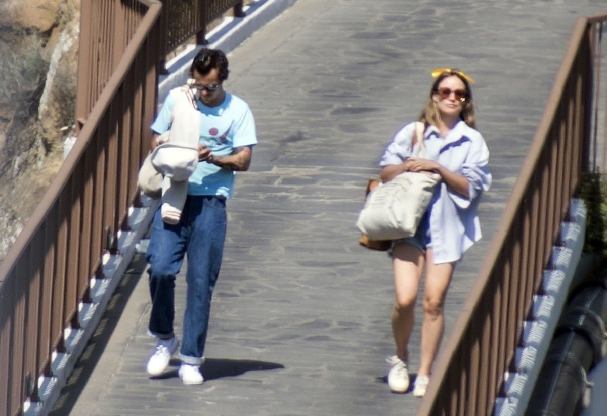 OLIVIA WILDE and Harry Styles Out Visiting a Small Village in Italy 05 ...
