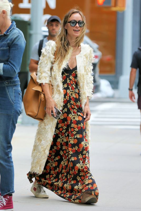 OLIVIA WILDE Out and About in New York 05/20/2022