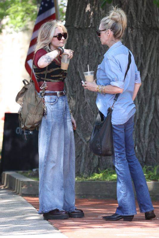 PARIS JACKSON Out with Her Bandmates in Hamptons 05/30/2022