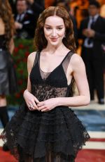 PHOEBE DYNEVOR at Met Gala Celebrating In America: An Anthology of Fashion in New York 05/02/2022