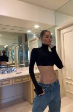 PIA MIA PEREZ - Instagram Photos 05/09/2022