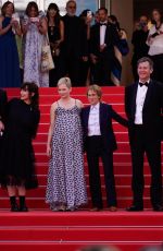 Pregnant MICEHELLE WILLIAMS at Showing up Premiere at 75th Annual Cannes Film Festival 05/27/2022