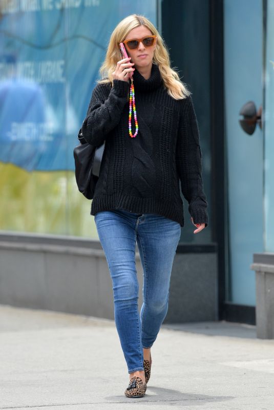 Pregnant NICKY HILTON Out in New York 05/03/2022
