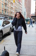 Pregnant SOPHIE TURNER Out in New York 05/03/2022