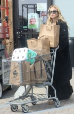 RACHEL ZOE Out Shopping for Groceries in Malibu 05/08/2022