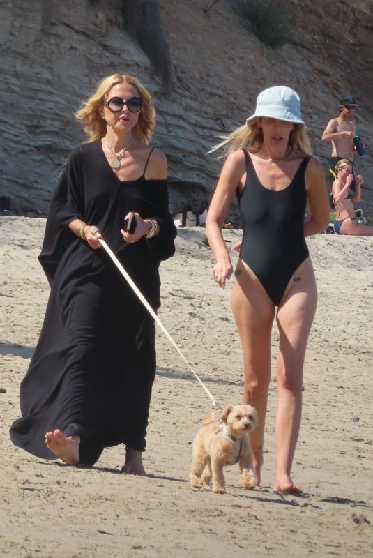 RACHEL ZOE Out with Her Fog and Friends at a Beach in Los Angeles 04/30/2022