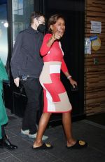 ROBINA ROBERTS Arrives at Good Morning America in New York 05/09/2022