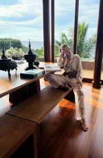 ROSIE HUNTIGNTON-WHITELEY - Instagram Photos 05/09/2022